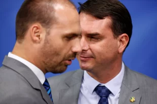 Presidente de El Salvador Nayib Bukele não vai receber os filhos de Jair Bolsonaro