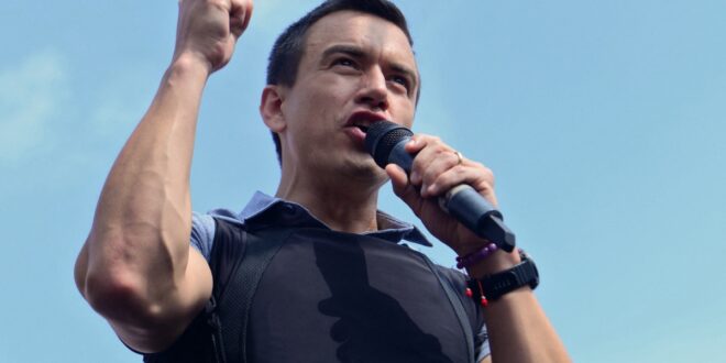Racismo, ameaça fabricada, repressão: no Equador de Noboa, nasce um Pinochet