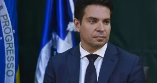 Alexandre Ramagem nos EUA: gera tensão no PL, irrita Jair Bolsonaro e ameaça projeto de 2026