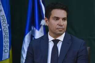 Alexandre Ramagem nos EUA: gera tensão no PL, irrita Jair Bolsonaro e ameaça projeto de 2026