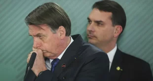 Bolsonaro tentou romper tornozeleira e usaria “vigília” de Flávio para fugir, diz Moraes