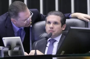 Deu ruim: “não conte mais comigo para nada”: Motta rompe com líder do PL por WhatsApp
