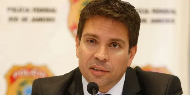 Perigoso: Alexandre Ramagem pode ser considerado risco à segurança nacional