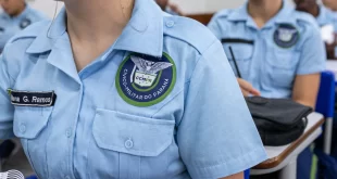 “Entrar na favela e deixar corpo no chão”: o canto dos alunos em escola cívico-militar no PR