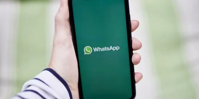 Aparelho velho? veja quais celulares ficarão sem WhatsApp no fim de 2025