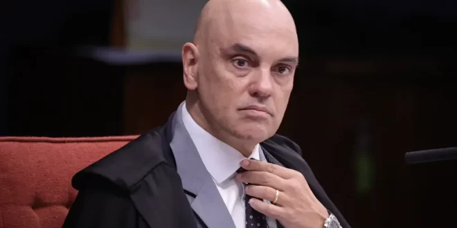 Moraes pede que PF investigue crime organizado no RJ e ligações com o poder público