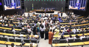 Câmara aprova aumento da prisão temporária e amplia regras para flagrante