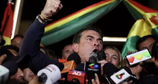 Rodrigo Paz assume presidência da Bolívia