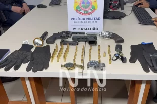 Violência em Rio Branco: Força Tática prende dois adolescentes e quatro adultos e apreende armas de fogo
