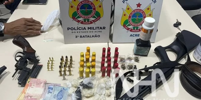 Tráfico de drogas no Acre: polícia apreende armas e desarticula ponto de tráfico