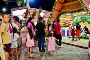 Casa do Papai Noel atrai centenas de crianças e anima noites natalinas no Palácio Rio Branco
