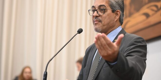 Edvaldo Magalhães apresenta projeto que incentiva a compra do café industrializado no Acre, pela administração pública