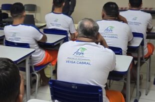 Unidade Penitenciária de Senador Guiomard celebra a formatura de alunos do ensino regular