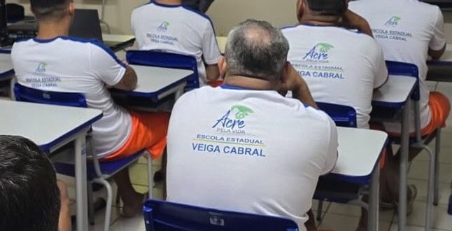 Unidade Penitenciária de Senador Guiomard celebra a formatura de alunos do ensino regular