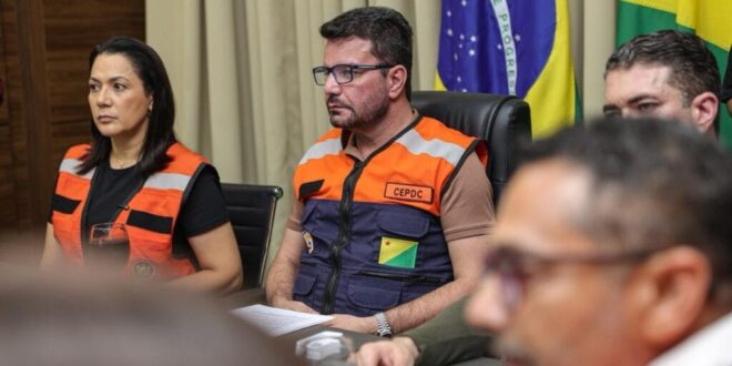 Governador e vice realizam reunião de alinhamento para enfrentar impacto das chuvas