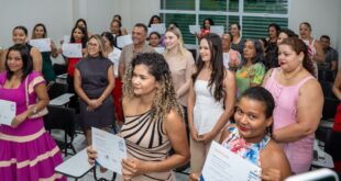 Estado certifica mulheres em cursos profissionalizantes no Juruá