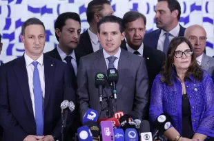 Com PL da dosimetria Motta paga preço da candidatura de Flávio para Tarcísio