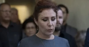 Mulher está numa cadeia na Itália: cassação de Zambelli é aprovada pela CCJ da Câmara
