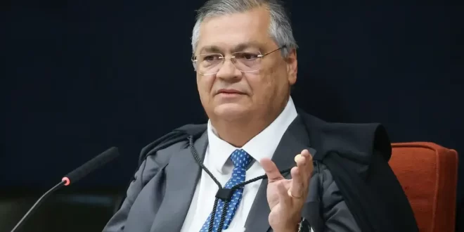 Dino agenda julgamento sobre desvio de emendas do orçamento secreto, no STF