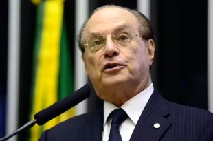 Maluf quer mandato de volta após Câmara livrar Zambelli