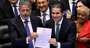 Chegou nos presidentes: PF investiga suspeitas de desvio de dinheiro público por meio de emendas