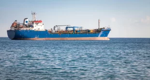 Piratas oficiais: EUA interceptam cargueiro entre China e Irã e confiscam a carga
