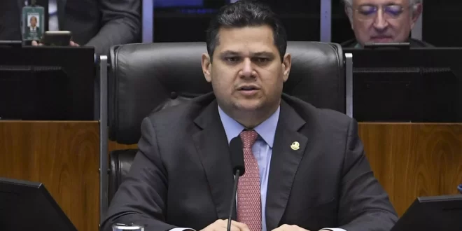 Fedeu: delação de Beto Louco cita favores a Alcolumbre em troca de benefícios na ANP
