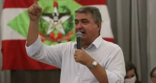 Hipocrisia: deputado de SC que criticou cotas para “viados” foi flagrado em a motel com menino de 14 anos