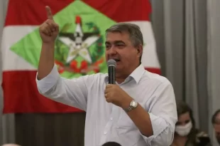 Hipocrisia: deputado de SC que criticou cotas para “viados” foi flagrado em a motel com menino de 14 anos