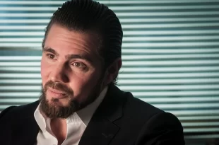 PF encontra documentos sigilosos no celular de Vorcaro e investiga contratação de hackers