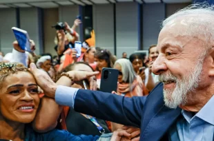Acredite se puder: Lula quer transformar música gospel em patrimônio brasileiro