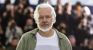 Não se cala: Assange abre queixa criminal contra María Corina Machado e Prêmio Nobel