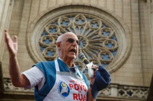 MBL está por trás da censura ao padre Júlio Lancellotti