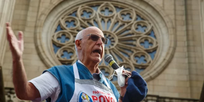 MBL está por trás da censura ao padre Júlio Lancellotti