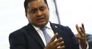 Fraude do INSS: PF faz buscas na casa do senador Weverton Rocha