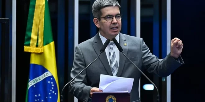 Senado aprova PL que reduz incentivos fiscais e amplia tributação para bets e fintechs