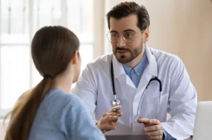 Ministério da Saúde amplia prazo de vacinação contra HPV para jovens de 15 a 19 anos até 2026