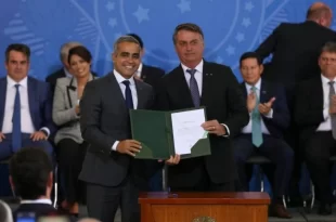 Ex-ministro de Bolsonaro ganha cargo em banco herdeiro do consignado do Master