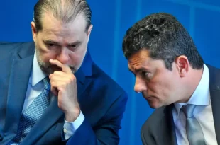 PF faz busca e apreensão em antiga Vara de Moro em Curitiba