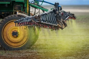 MPF pede banimento de agrotóxico associado a câncer que contaminou rios do Pantanal