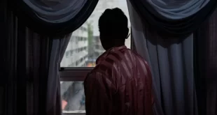 Imigrantes angolanos vivem sob ameaça de despejo no centro de São Paulo
