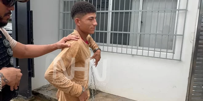 Violência em Rio Branco: suspeito de assassinar Moisés Alencastro se entrega à polícia