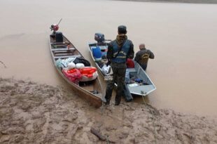 Gefron prende quatro pessoas com 40 quilos de skunk em patrulhamento fluvial no Rio Yaco