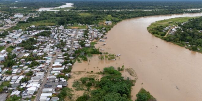 Rio Juruá atinge a cota de alerta
