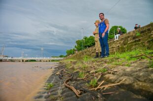 Governador Gladson Camelí acompanha subida do Rio Acre e reforça ações de apoio às famílias