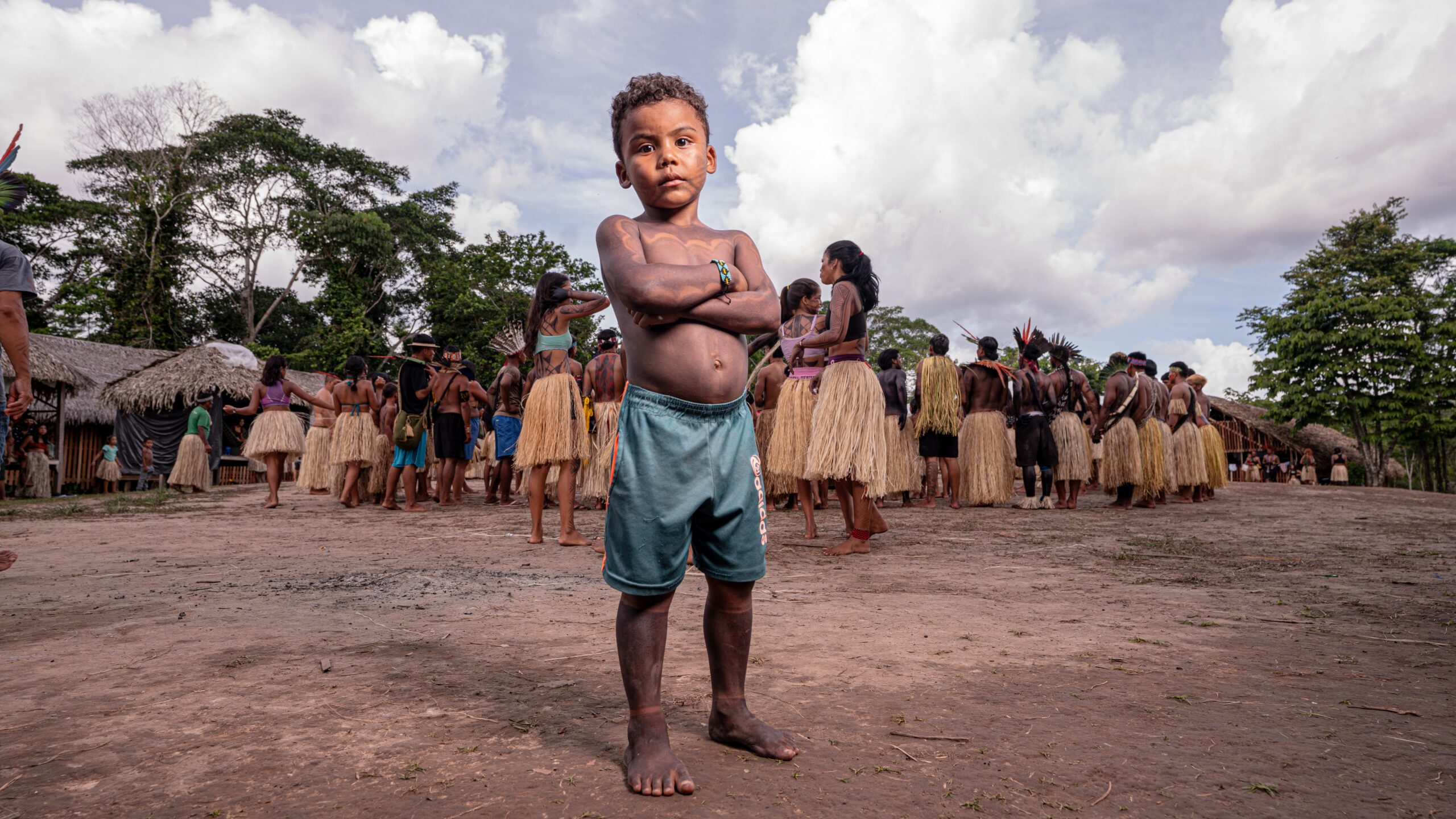 O renascimento cultural do Povo Shawãdawa pelo olhar fotográfico