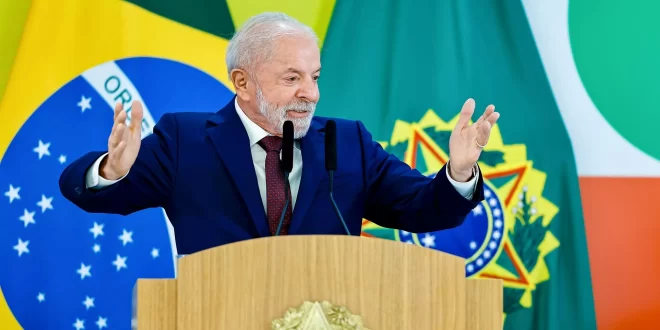 Tinha que bloquear tudo: Lula veta R$ 400 milhões em emendas