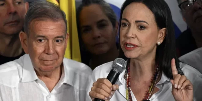 Maria Corina entrega sua medalha do Nobel à Trump mas não consegue mudar nada