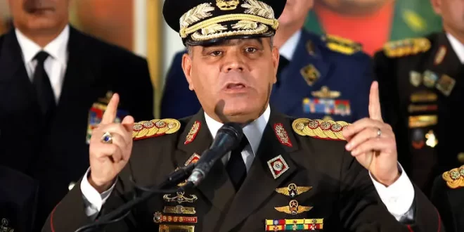 Ministro da Defesa da Venezuela acusa EUA de “invasão bárbara” e convoca resistência nacional
