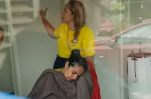 Mulher atingida por raio durante caminhada de Nikolas é transferida para a UTI